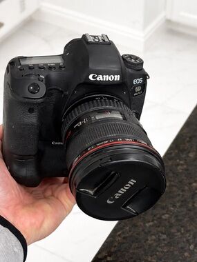Canon EOS 6D Mark II Camera Body Only